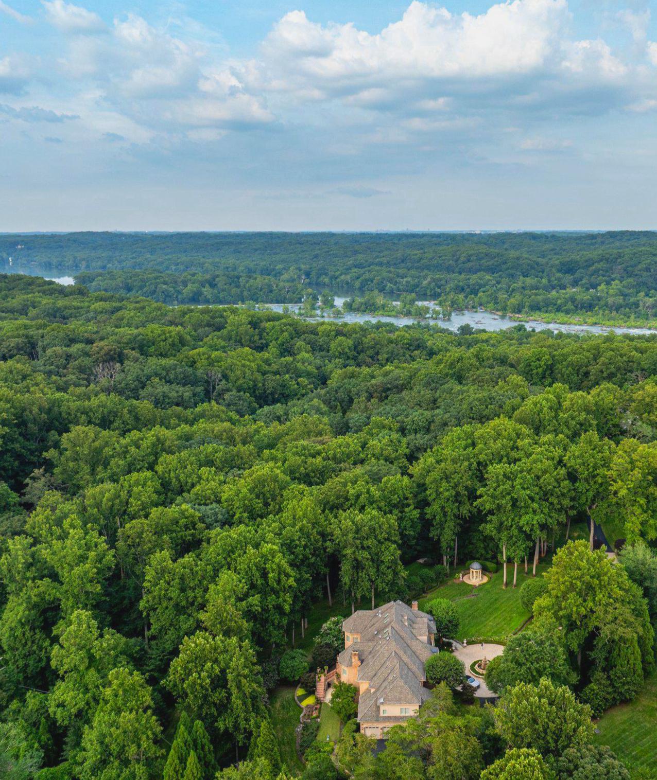 JACKSON HILLS - Residential