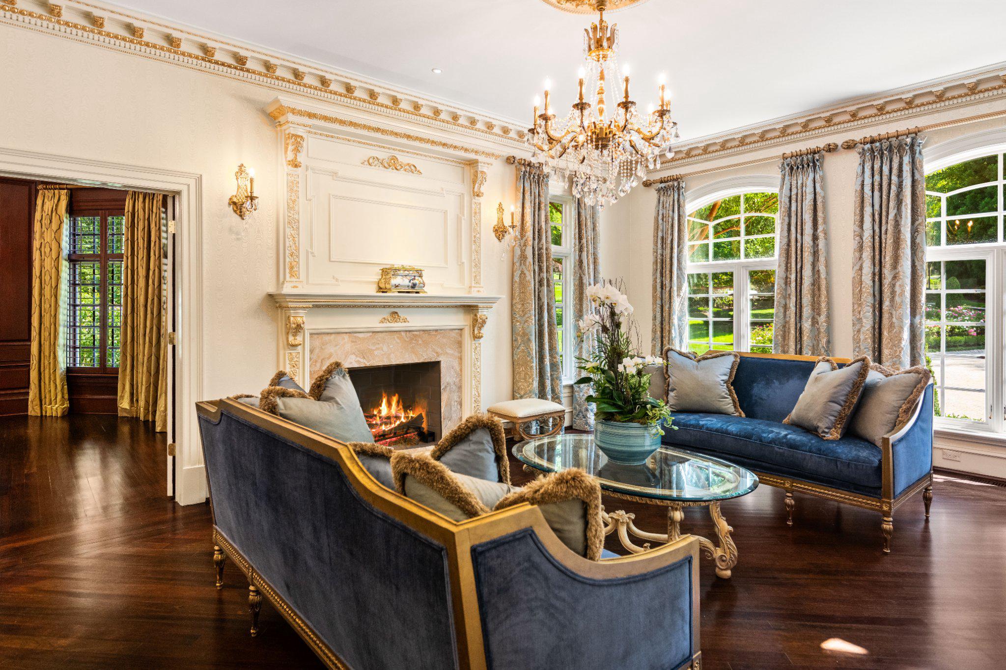 JACKSON HILLS - Residential