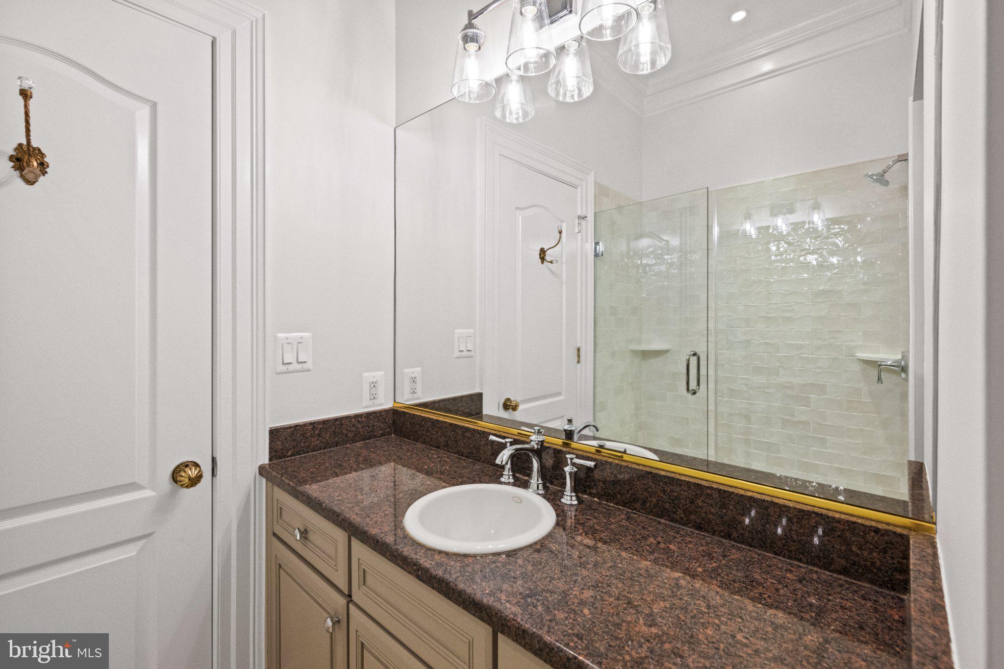 JACKSON HILLS - Residential