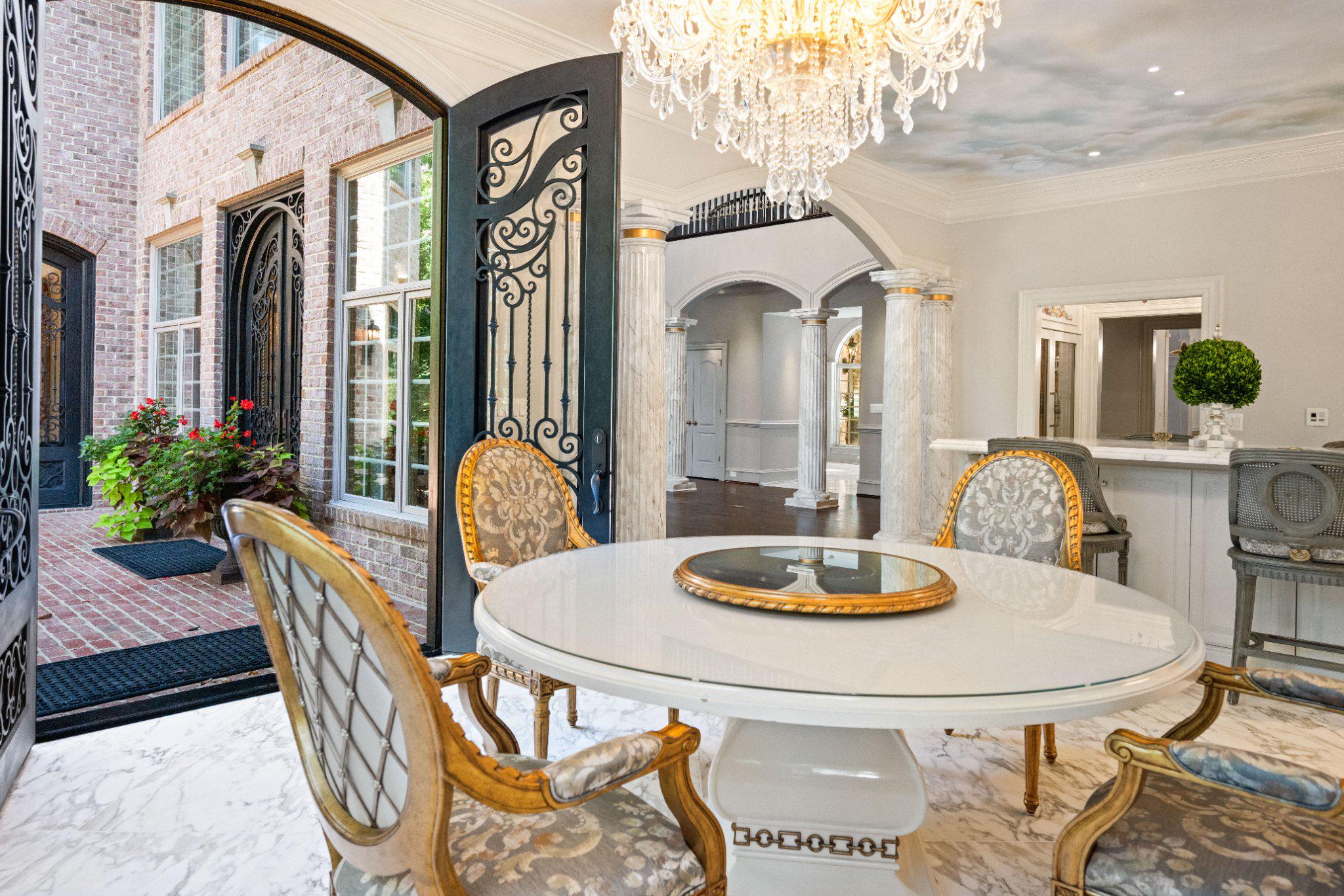 JACKSON HILLS - Residential