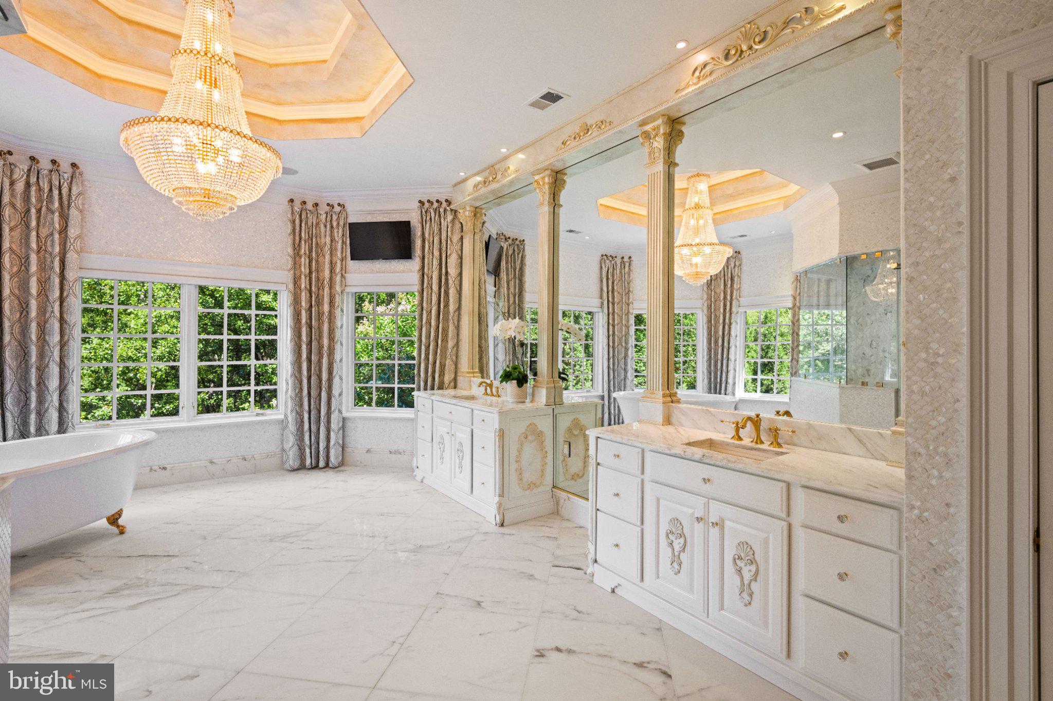 JACKSON HILLS - Residential