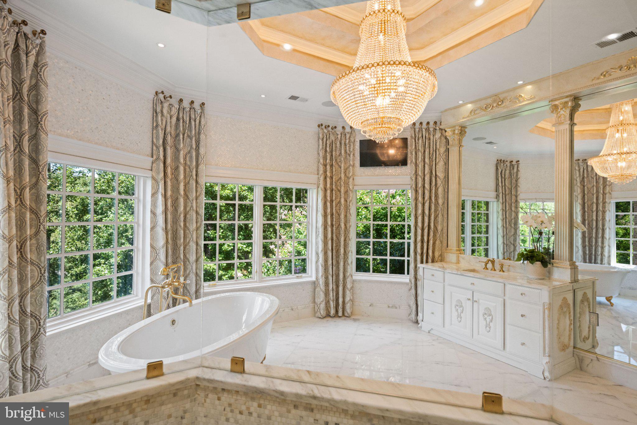 JACKSON HILLS - Residential