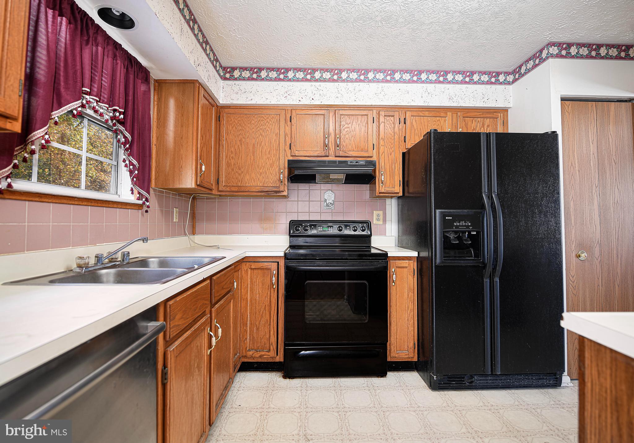 HARBOUR OAKS - Residential