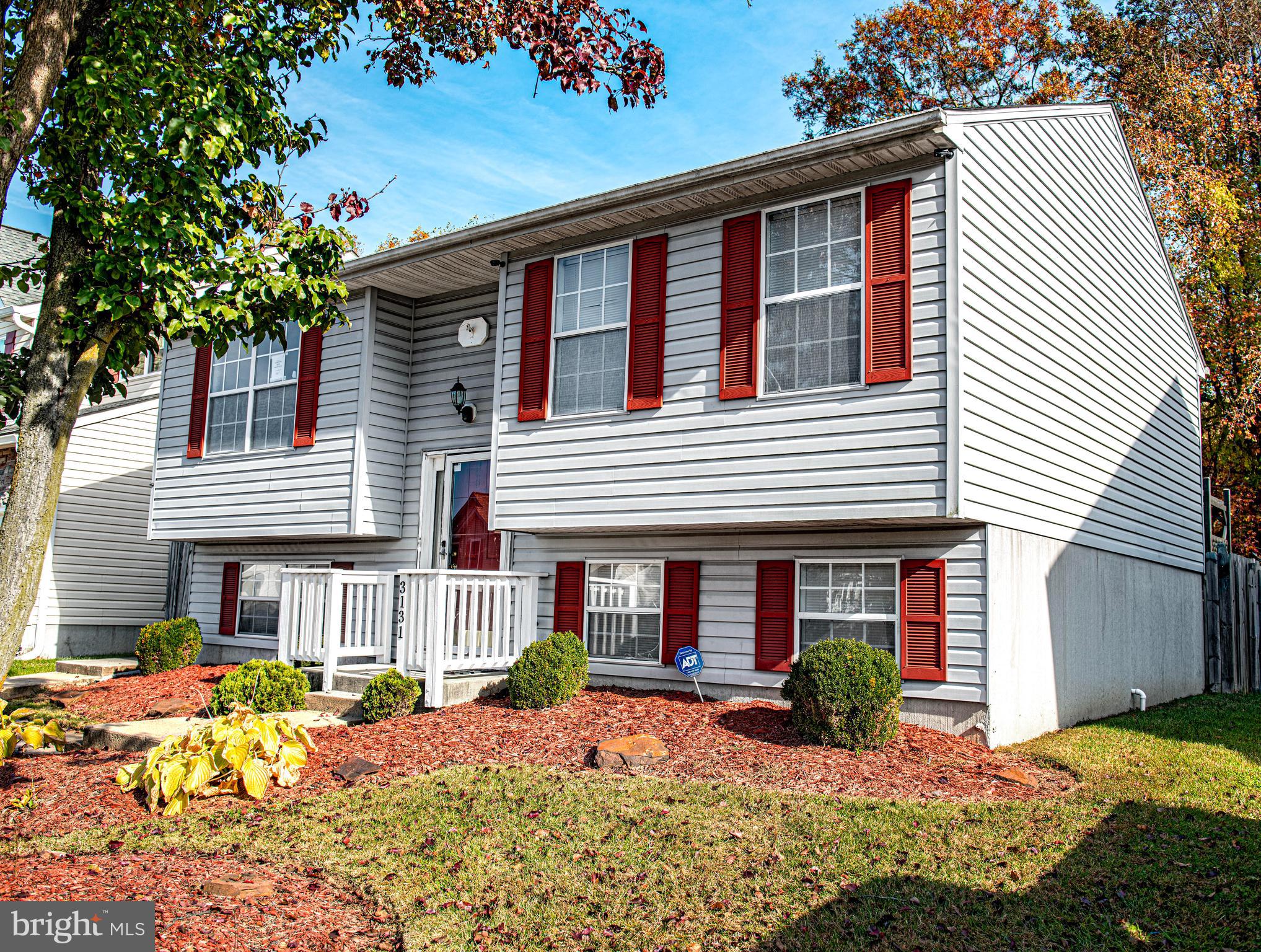 HARBOUR OAKS - Residential