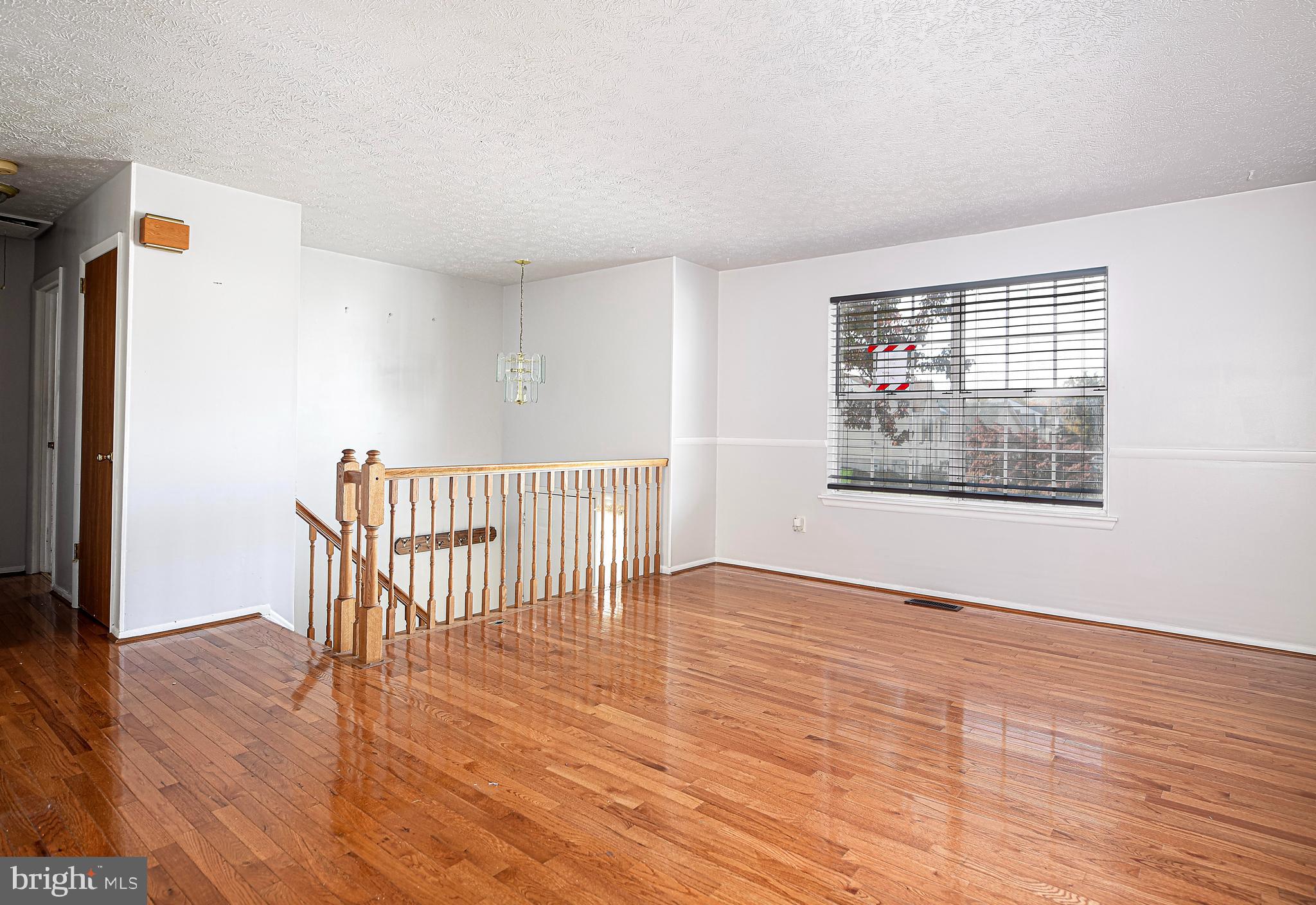 HARBOUR OAKS - Residential