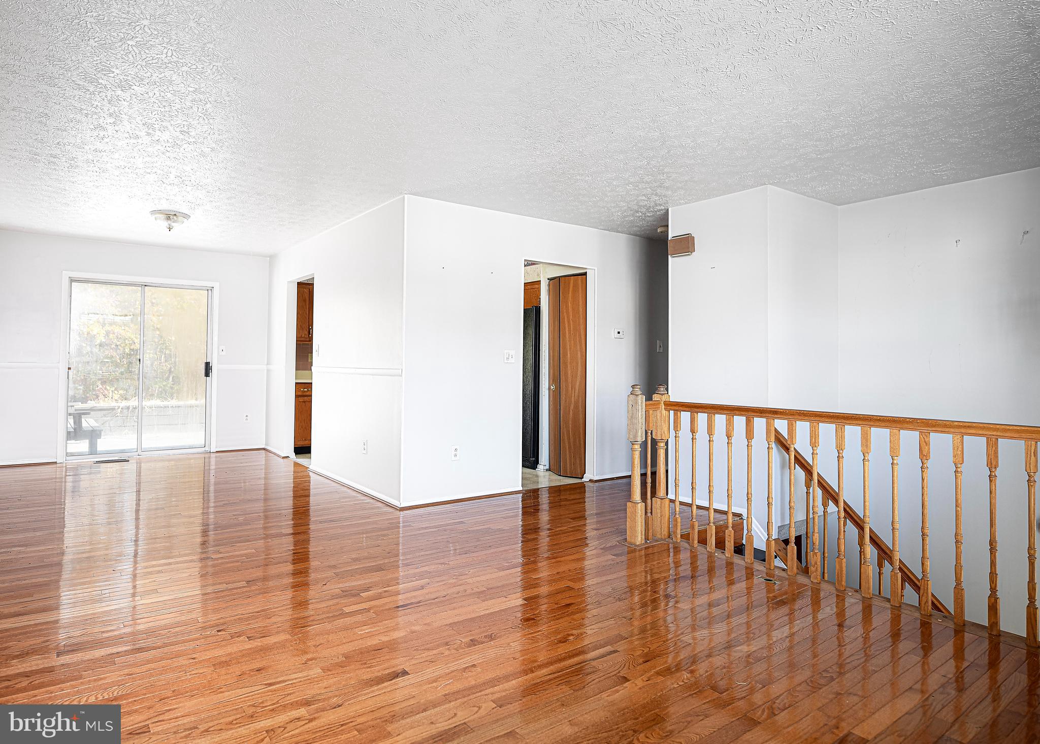 HARBOUR OAKS - Residential