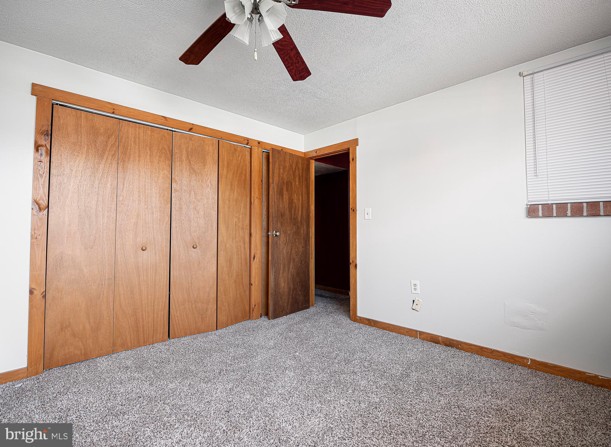 HARBOUR OAKS - Residential