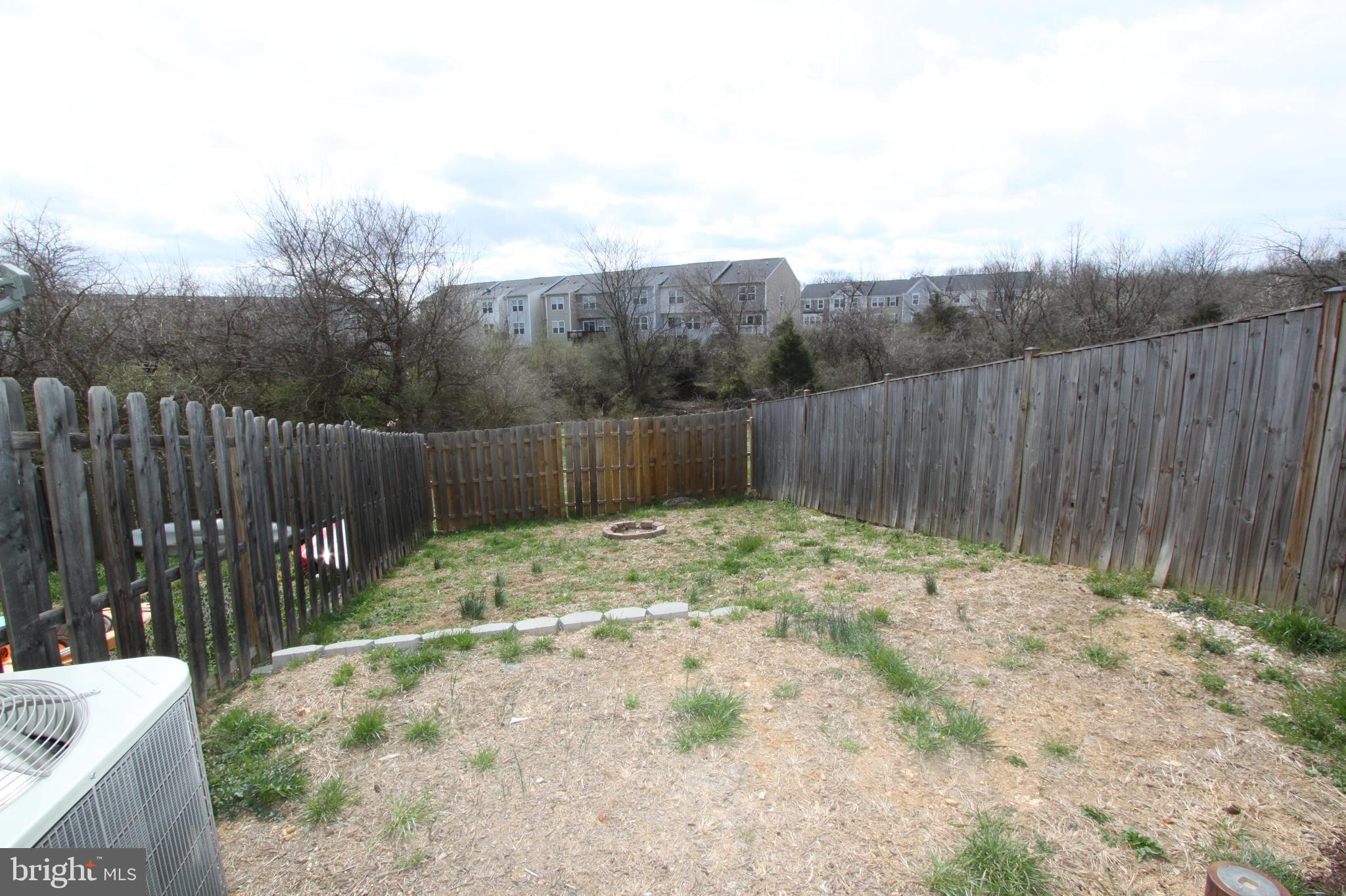 BOYDS CROSSING - Residential Lease