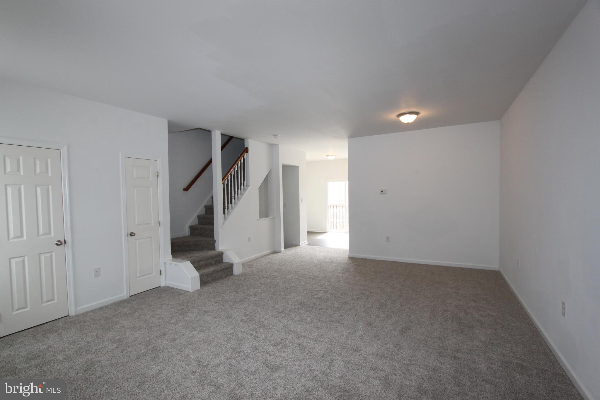 BOYDS CROSSING - Residential Lease