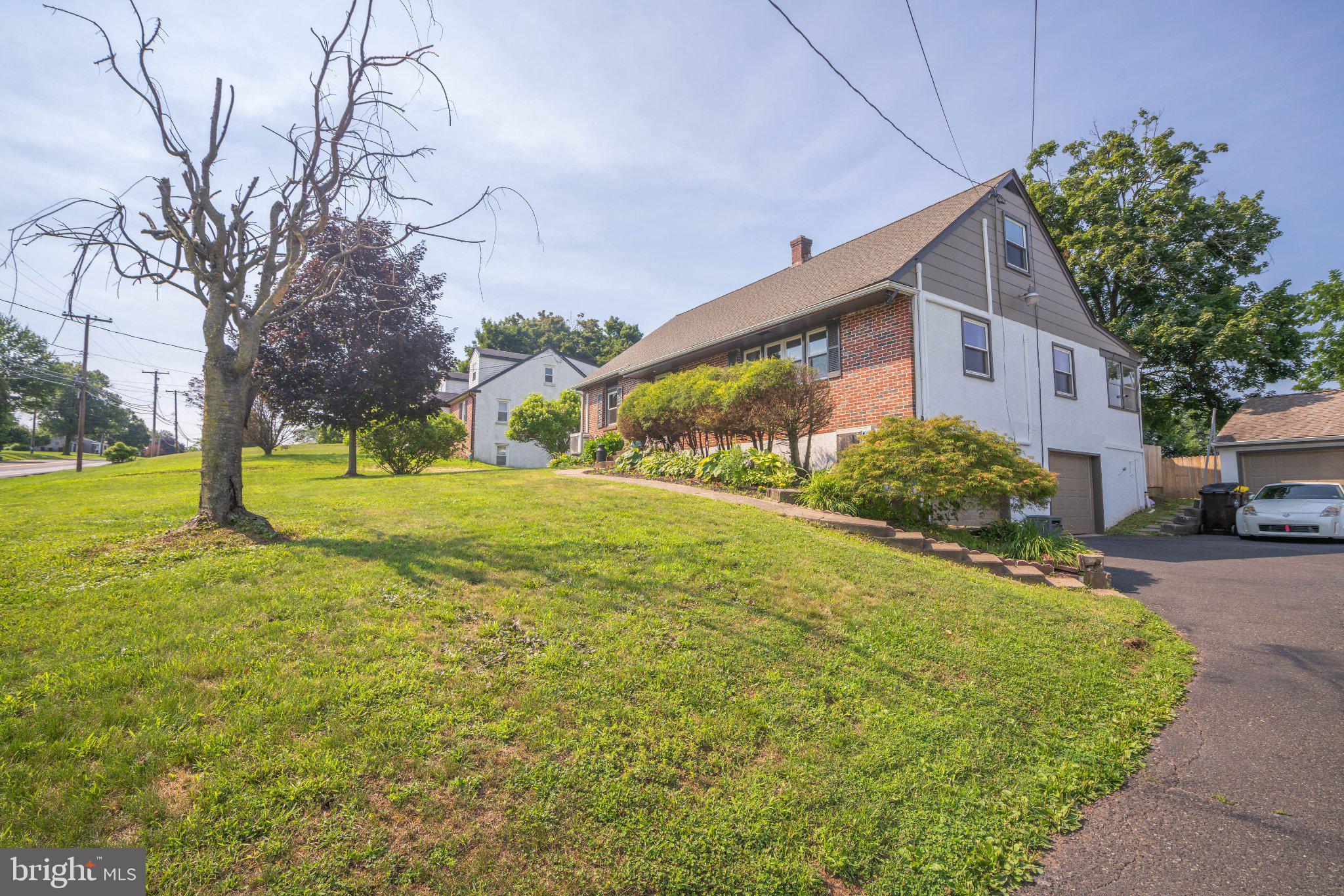 882 ALLENTOWN