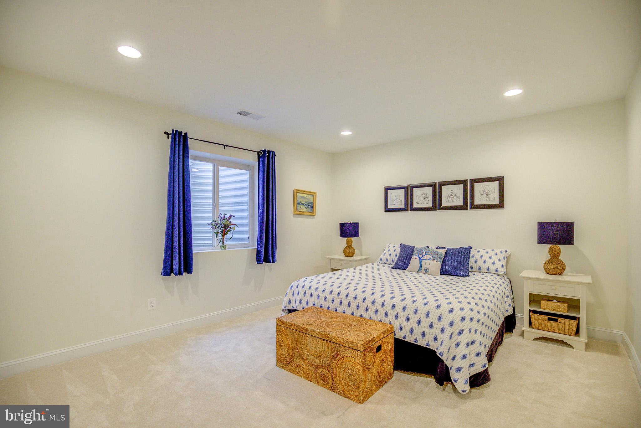 SHENANDOAH - Residential