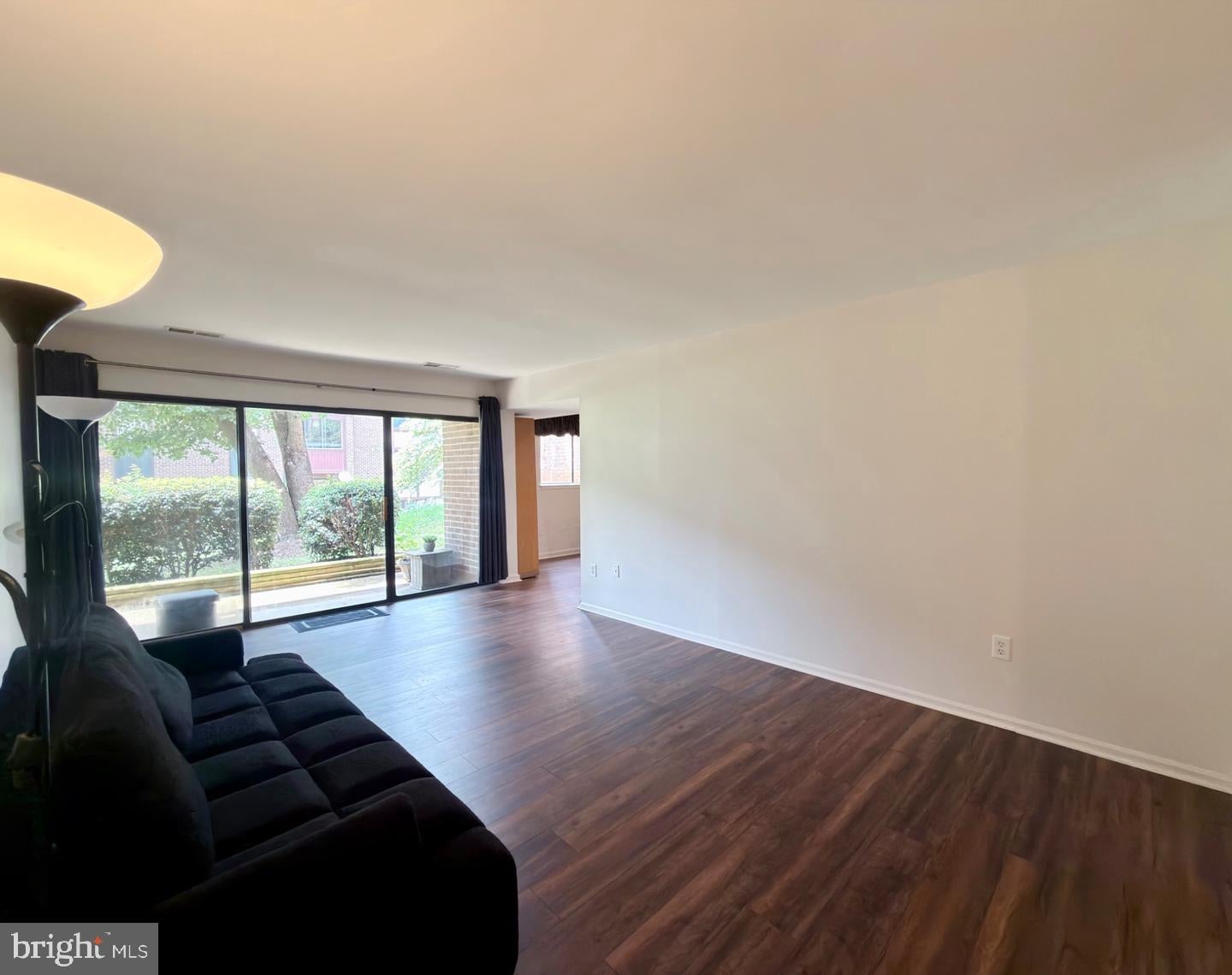 9709 KINGS CROWN COURT 2