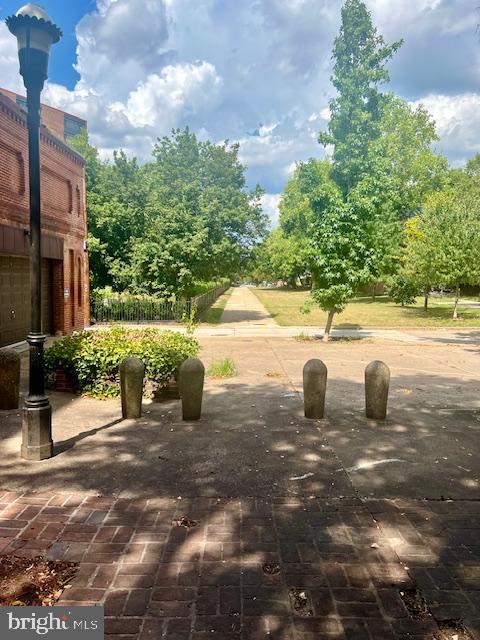 BOLTON HILL HISTORIC DISTRICT - Residential Lease