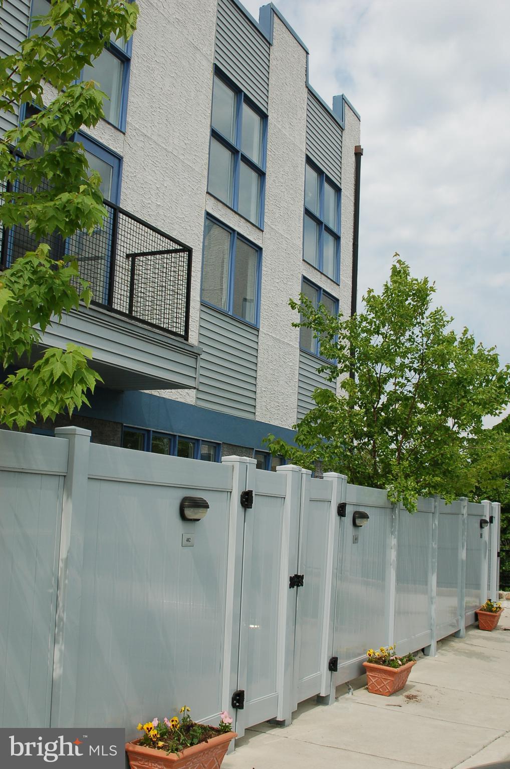 MANAYUNK - Residential Lease