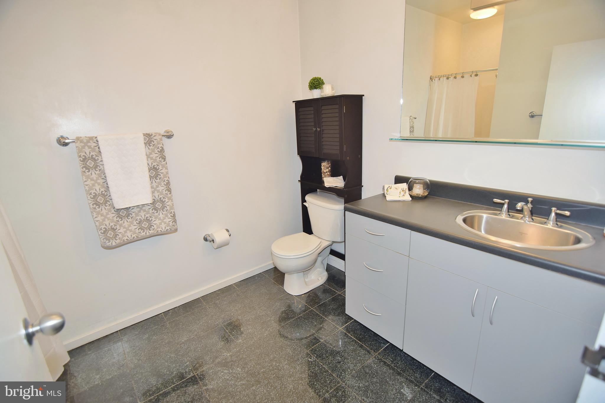 MANAYUNK - Residential Lease