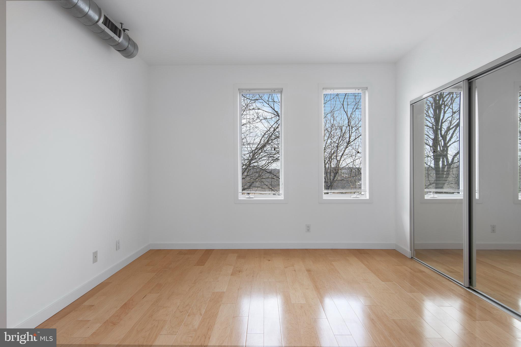 MANAYUNK - Residential Lease