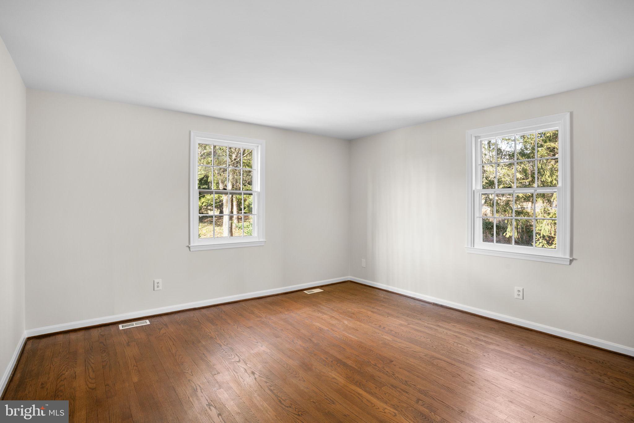 RAVENHURST - Residential