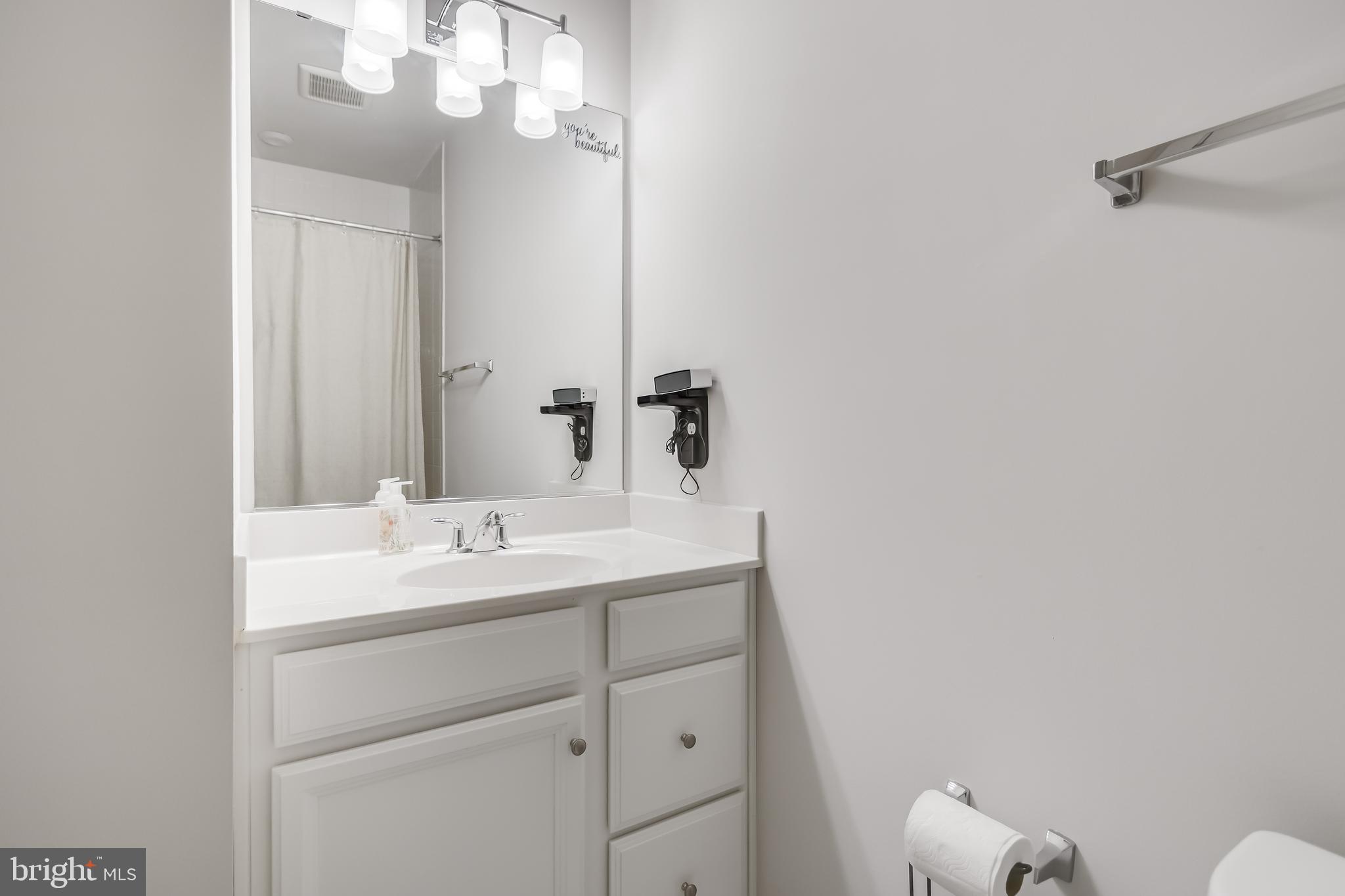 RIVERFRONT - Residential