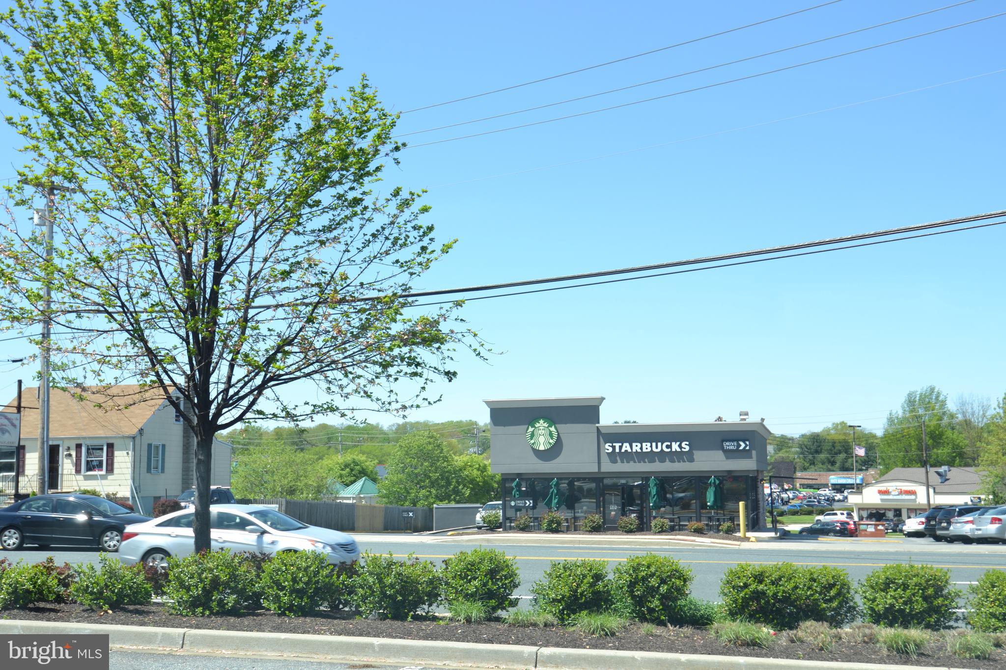 SEVEN COURTS - Residential