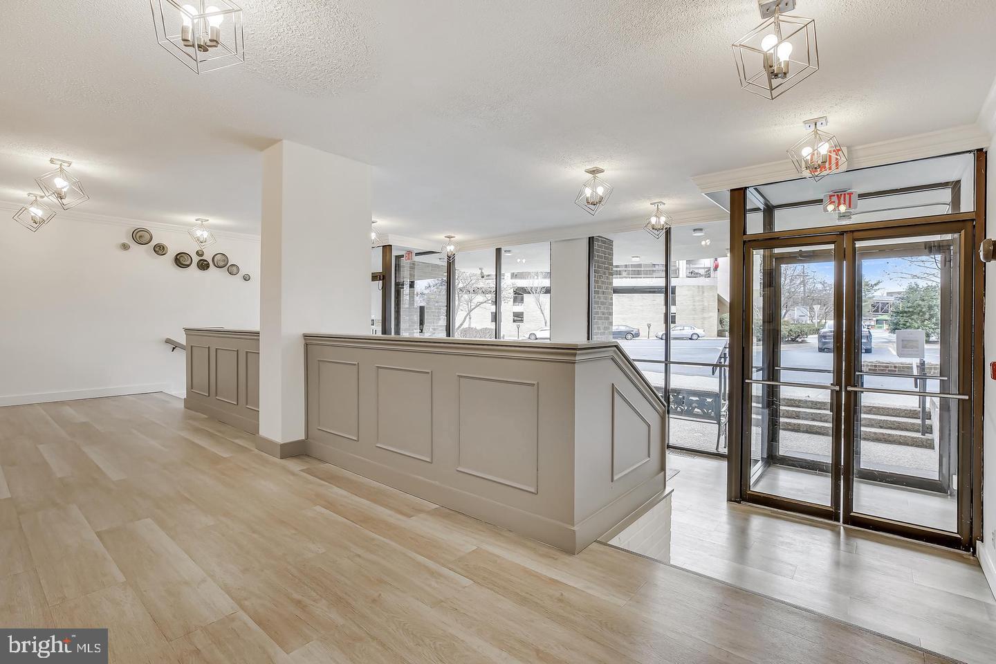 AMERICANA CENTRE - Residential Lease