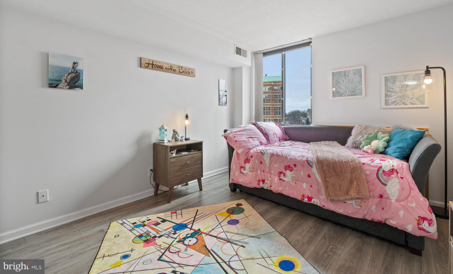 AMERICANA CENTRE - Residential Lease