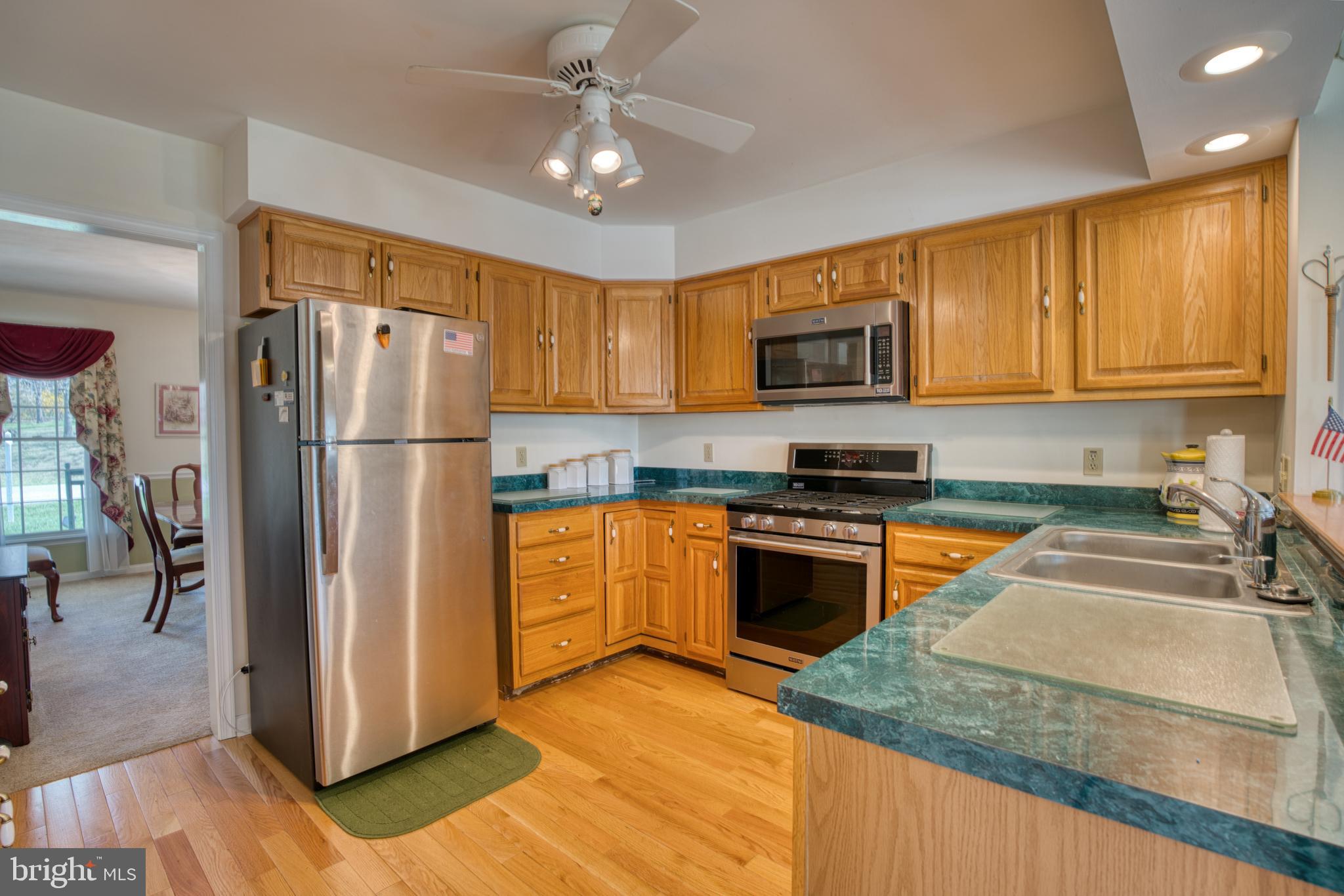 STEWARTSTOWN STATION - Residential