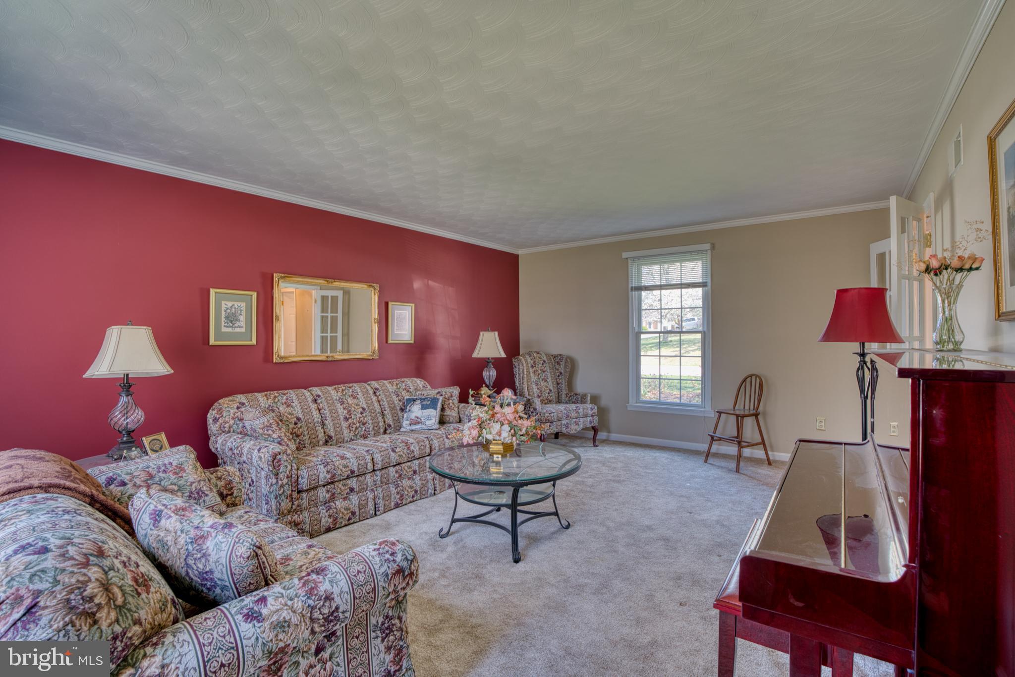 STEWARTSTOWN STATION - Residential