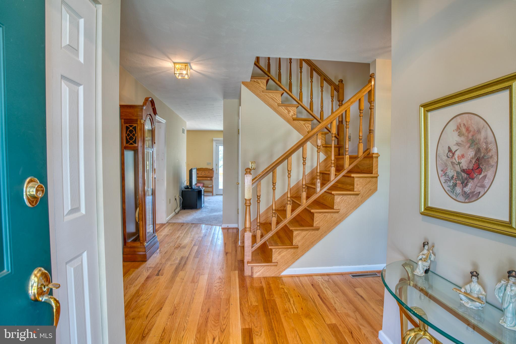 STEWARTSTOWN STATION - Residential