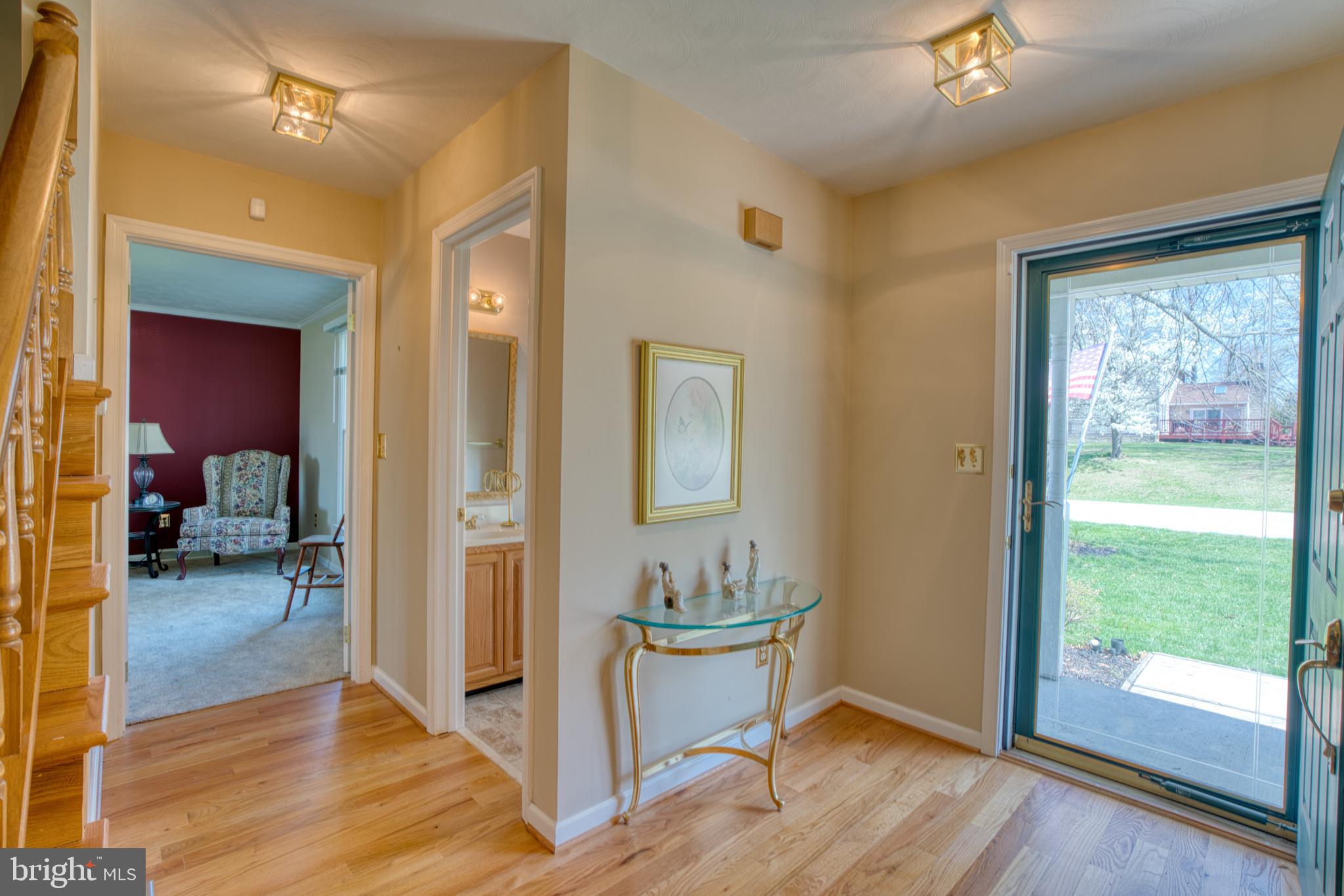 STEWARTSTOWN STATION - Residential