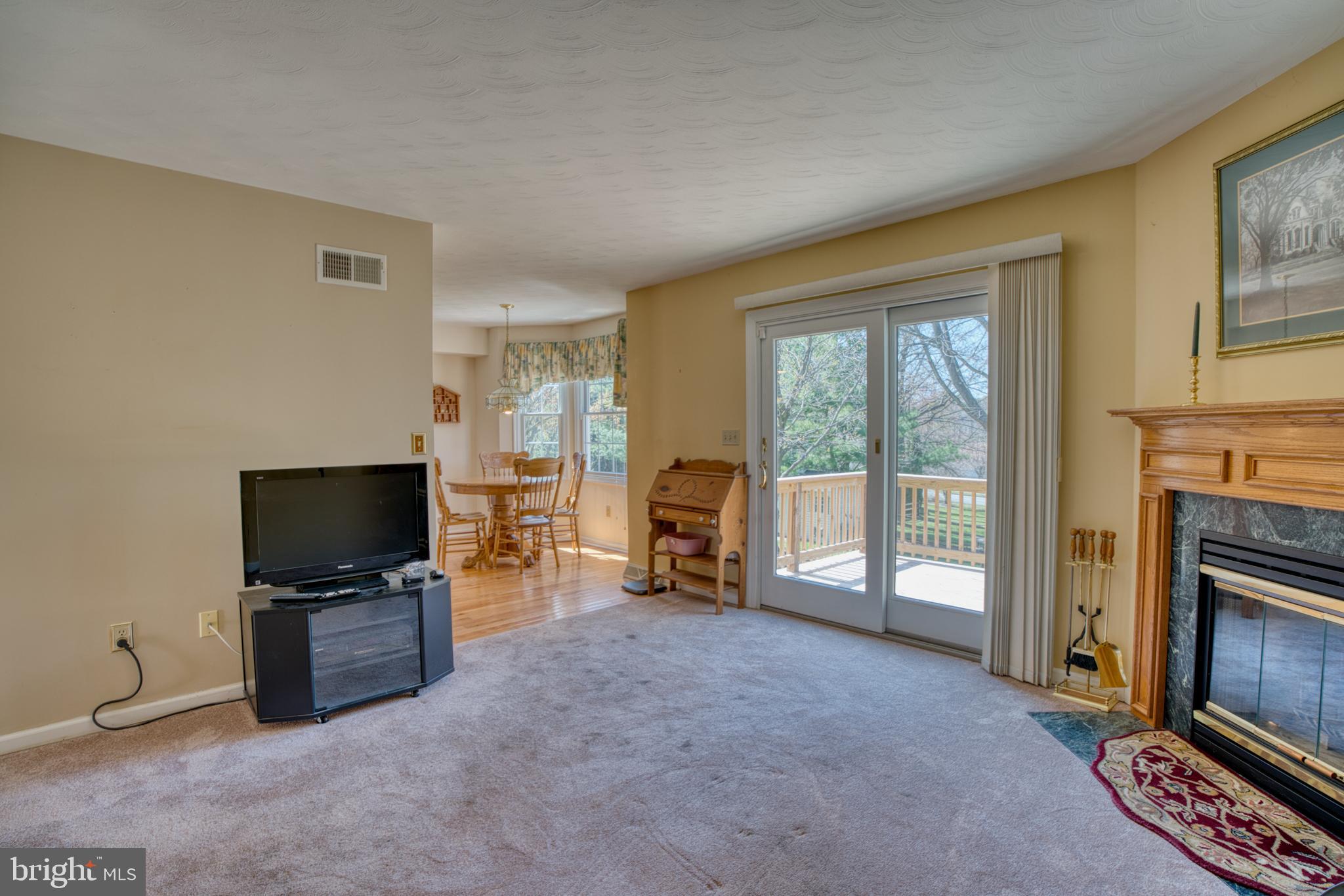 STEWARTSTOWN STATION - Residential