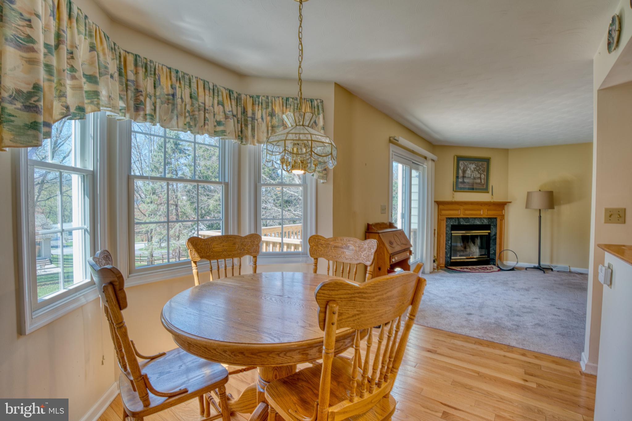 STEWARTSTOWN STATION - Residential