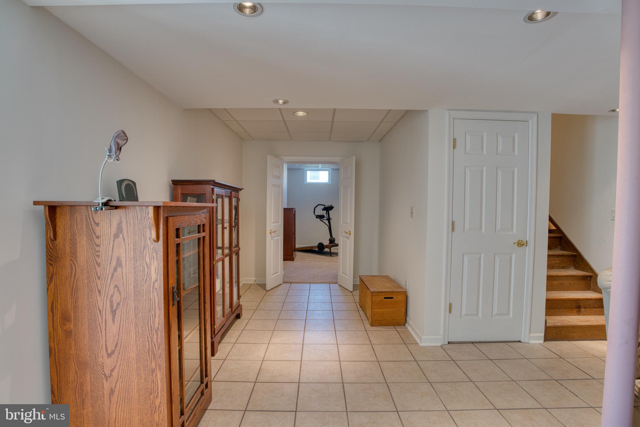 STEWARTSTOWN STATION - Residential