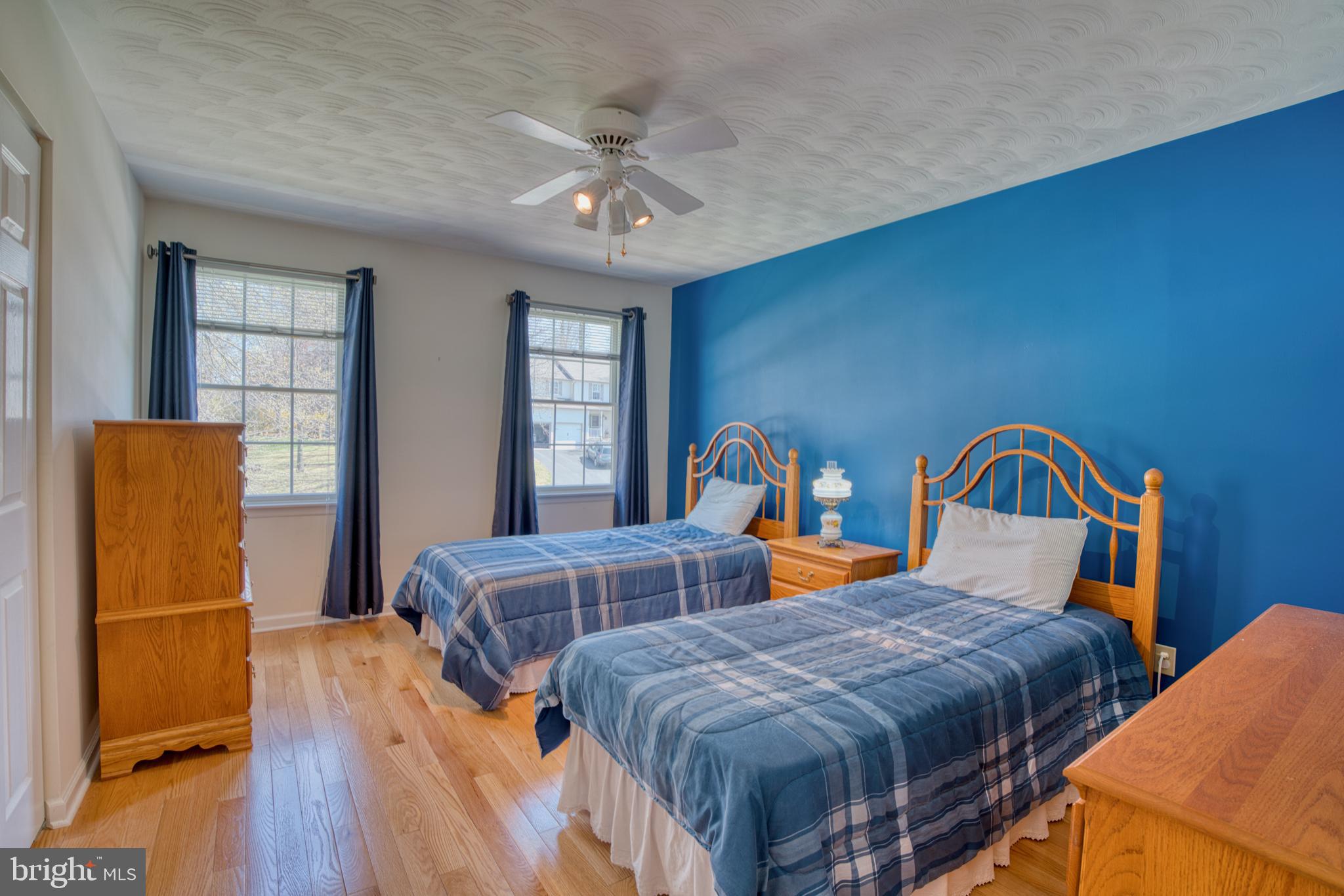 STEWARTSTOWN STATION - Residential