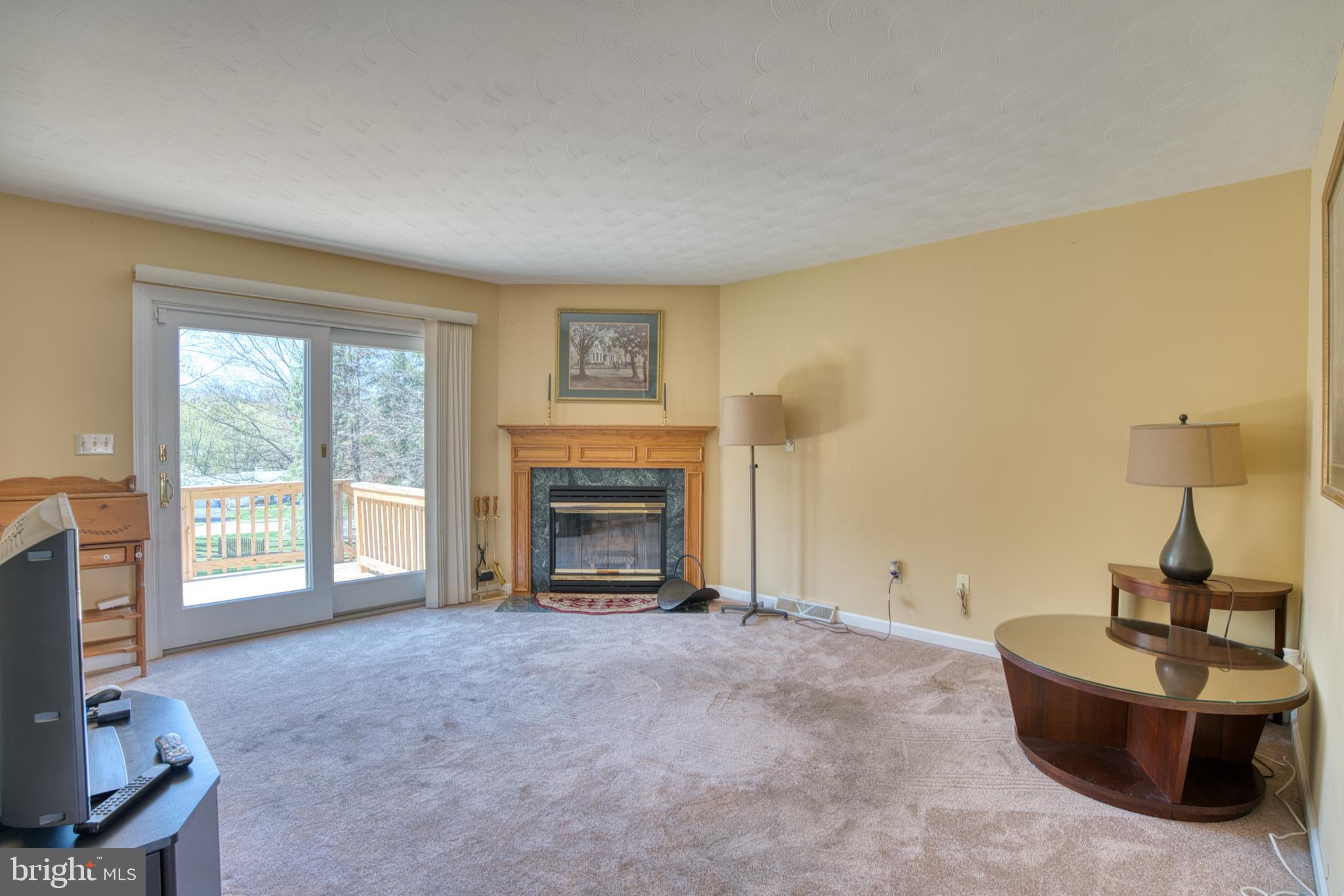 STEWARTSTOWN STATION - Residential