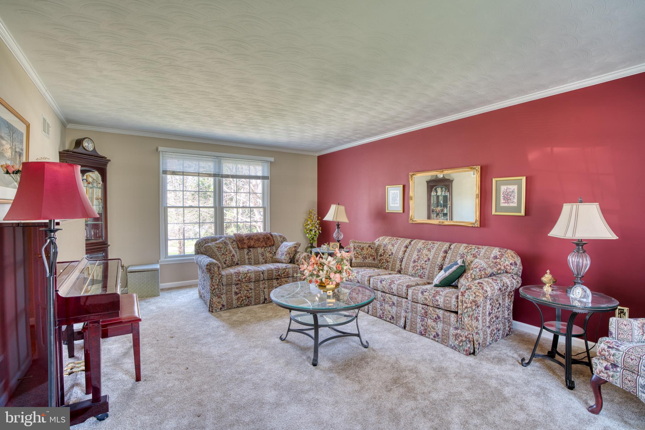 STEWARTSTOWN STATION - Residential