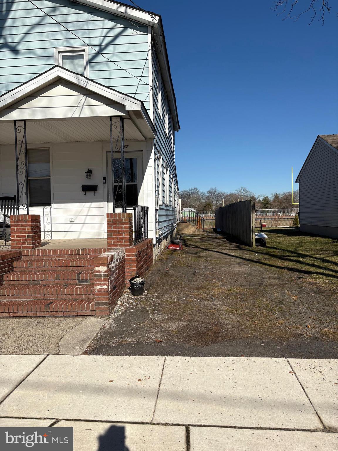 317 W 4TH STREET 319