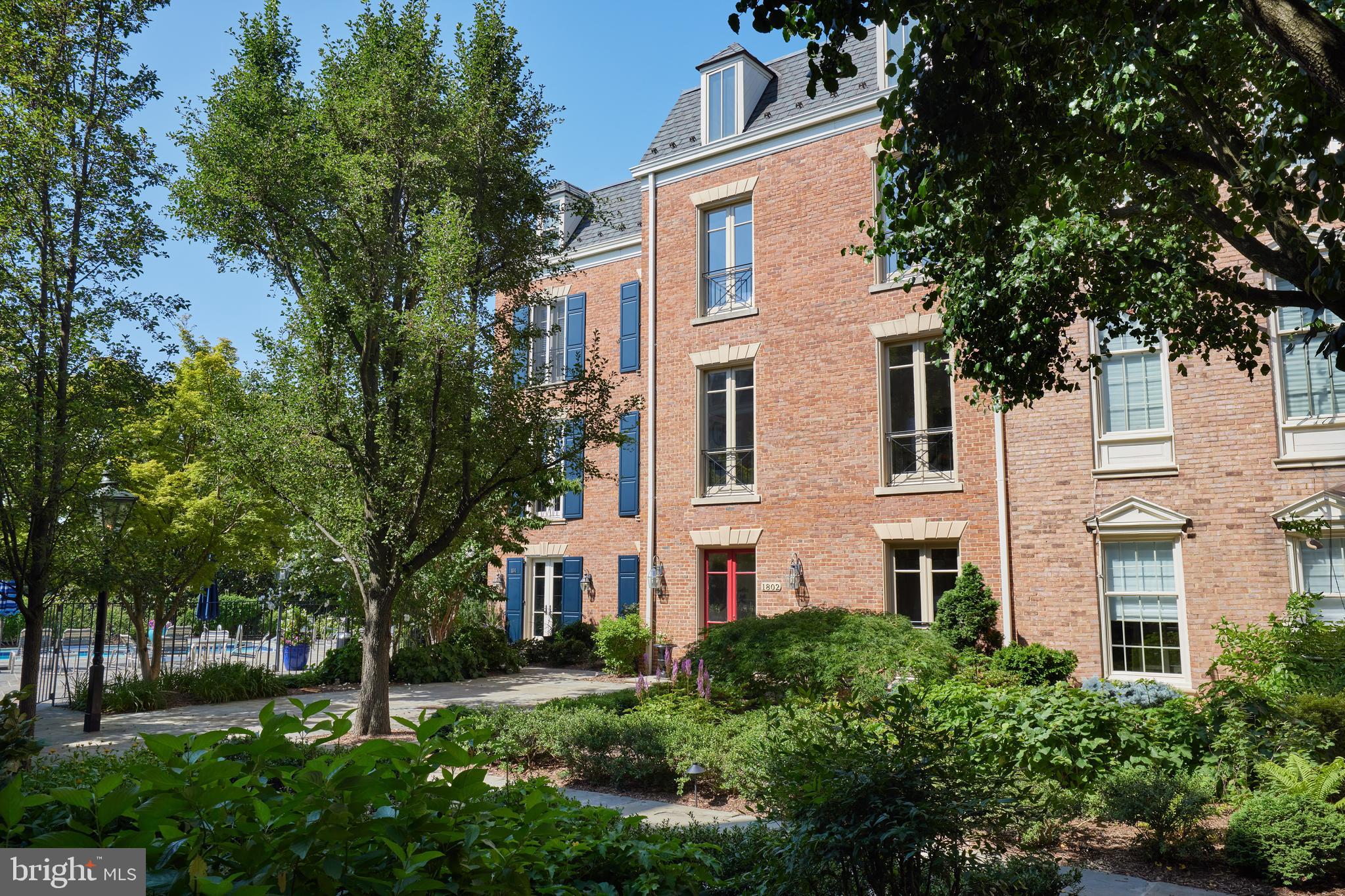 1802 KALORAMA SQUARE NW 16