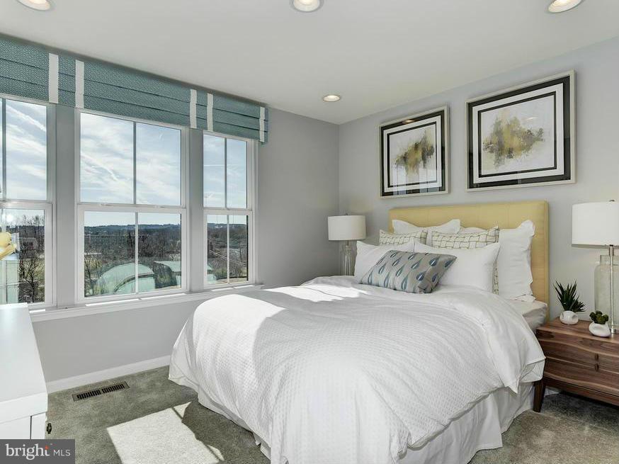 EDITORS PARK - Residential