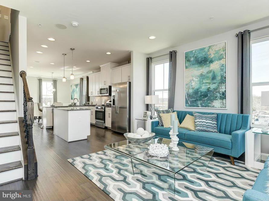 EDITORS PARK - Residential