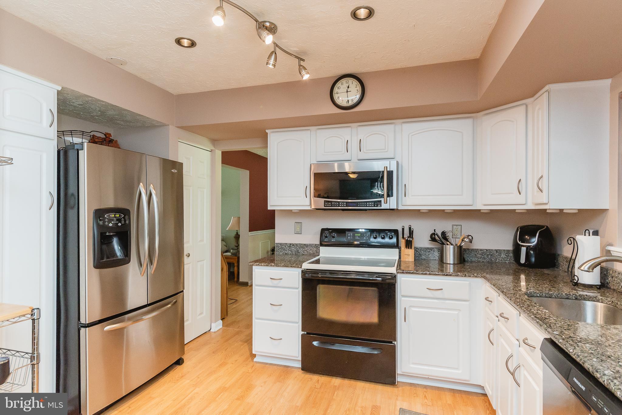 BOX HILL SOUTH - Residential