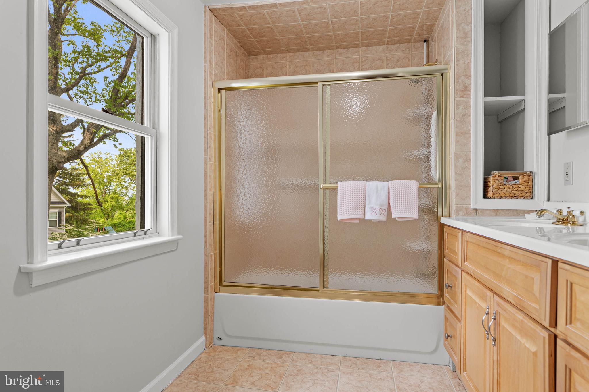 GENERAL WARREN VIL - Residential