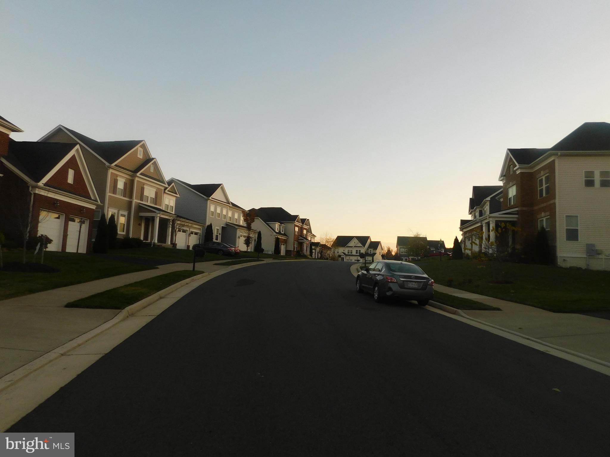 WESTBURY GLEN - Residential Lease