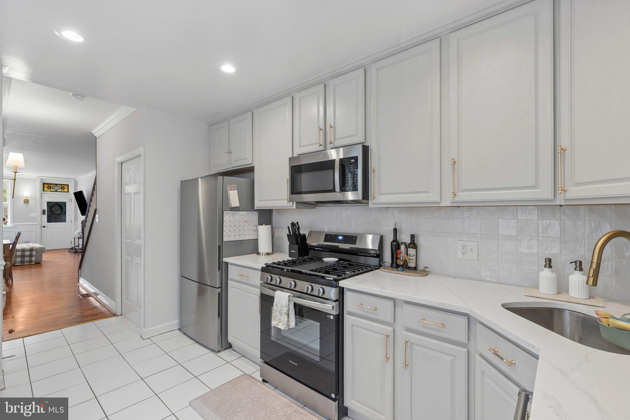 CANTON - Residential