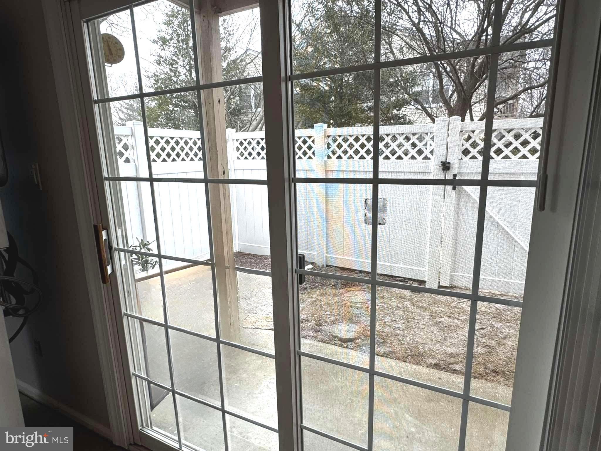 VILLAGE SHIRES - Residential Lease