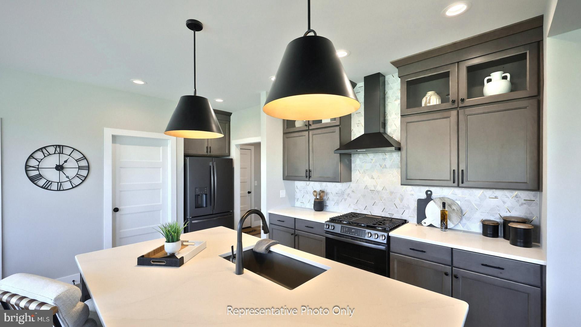 EDGEMONT PRESERVE - Residential