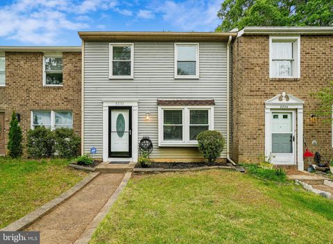 Photo of 8236 Claremont Woods Drive, ALEXANDRIA, VA 22309 (MLS # VAFX2303084)