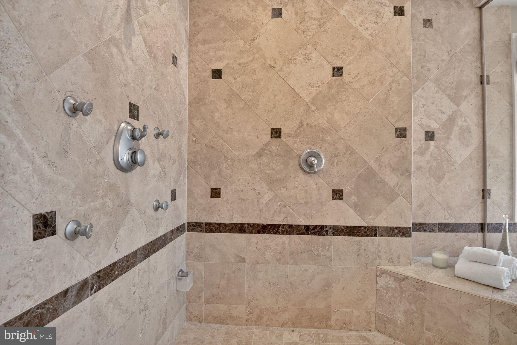 BANCROFT - Residential