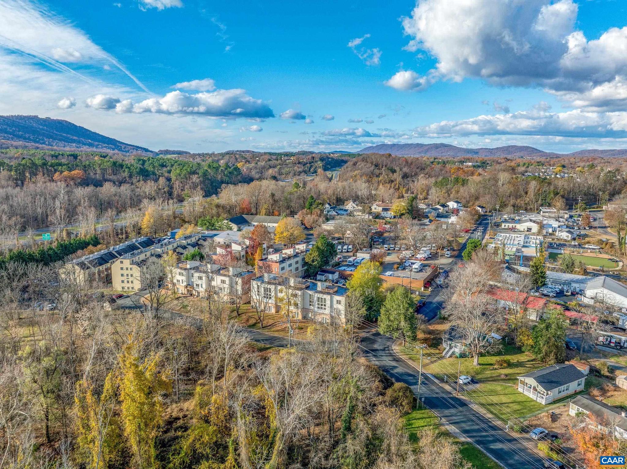 LINDEN TOWN LOFTS - Residential