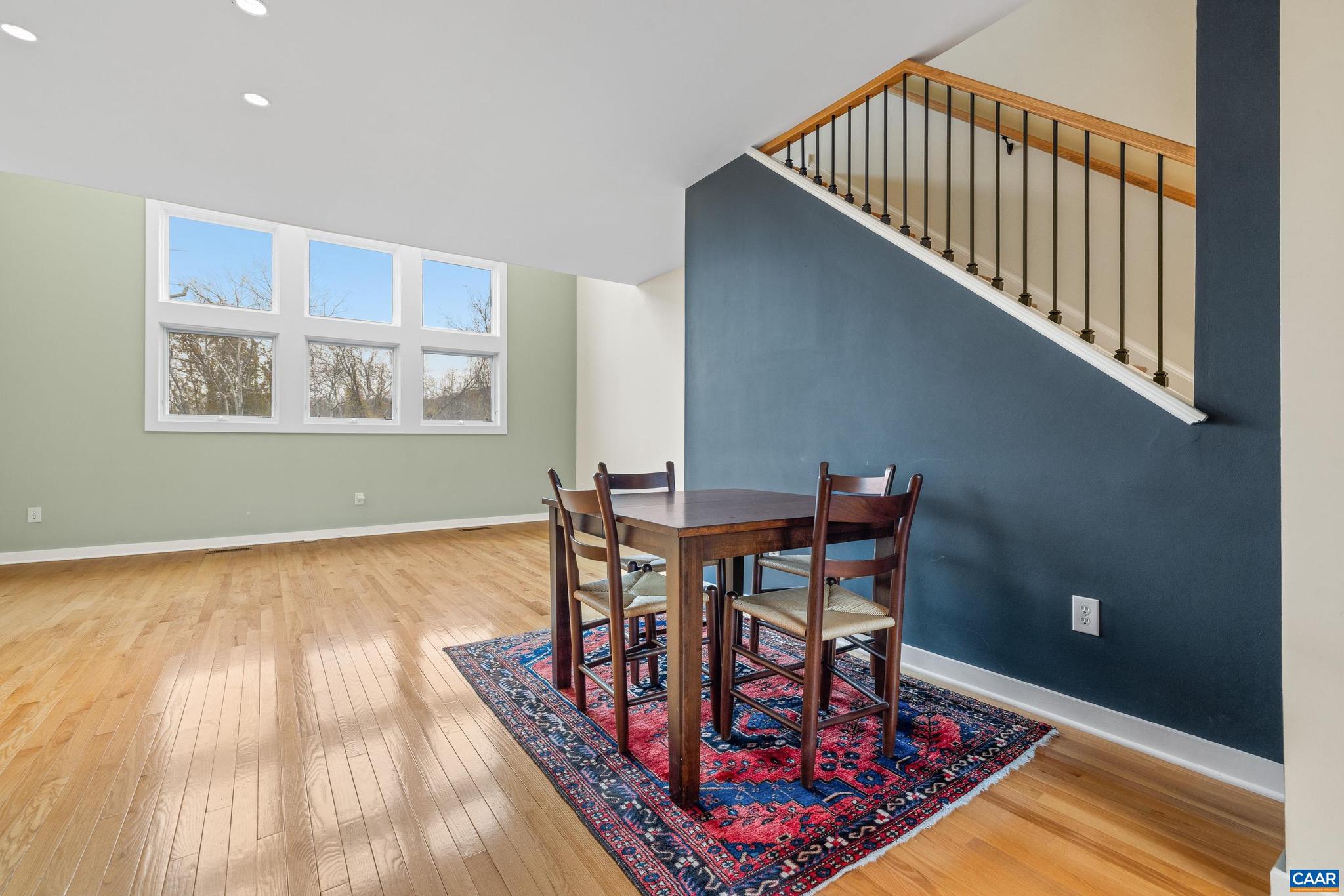 LINDEN TOWN LOFTS - Residential