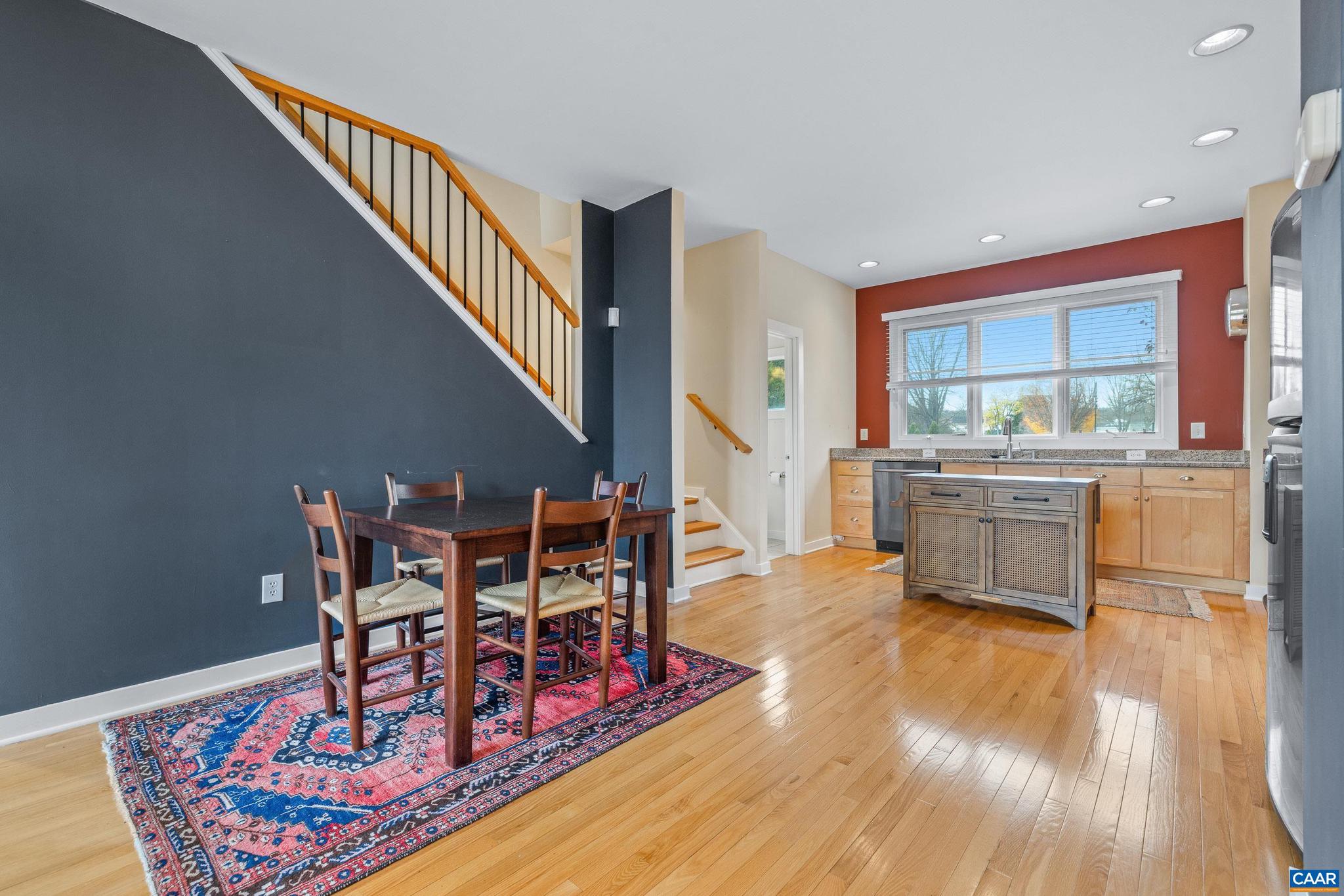 LINDEN TOWN LOFTS - Residential